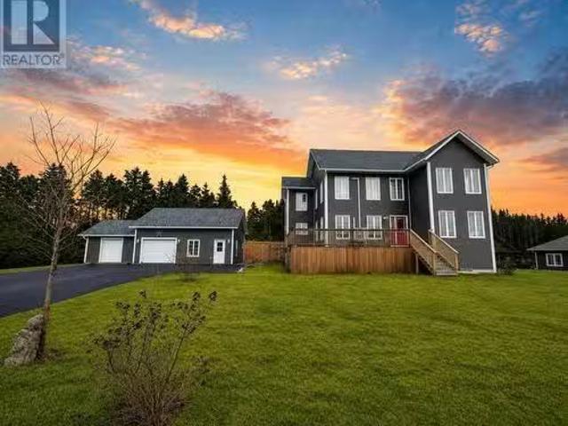 32 34 Butts Road, Spaniards Bay, NL, A0A 3X0 house for sale.
