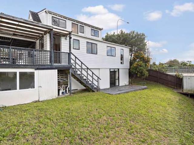 3/2 Taylor Street, Blockhouse Bay, Auckland City