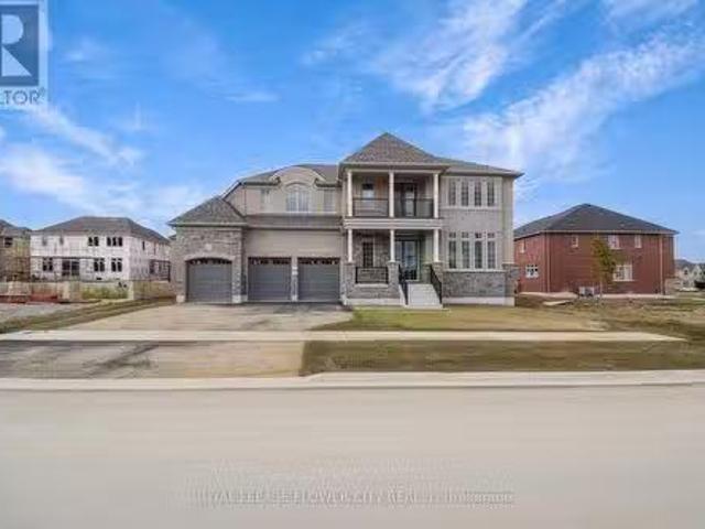 32 Twinleaf Crescent, Adjala Tosorontio, ON, L0G 1W0 house f.
