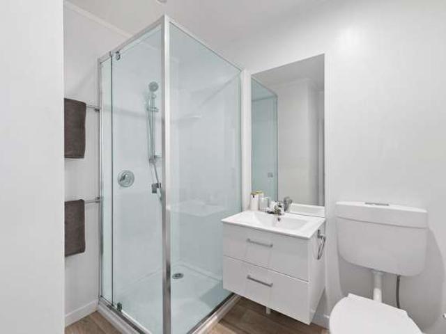3/2 Westwood Terrace, Saint Marys Bay, Auckland City