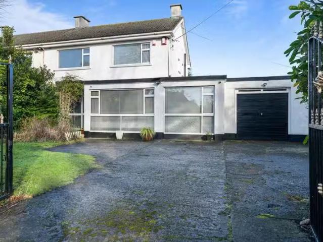 32 Woodpark, Castleknock Road, D15F2CR is for sale