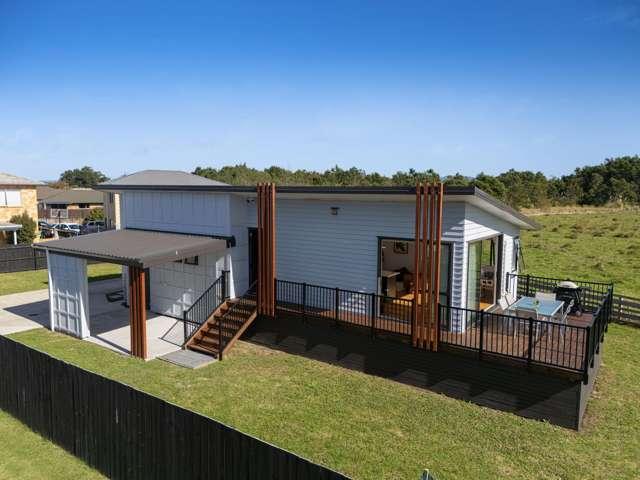 32 Aitkenhead Court, Parakai, Rodney