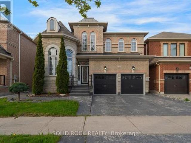 32 Albert Roffey Crescent, Markham, ON, L6B 0H1 house for sale | Listing ID N13444 | Royal LePage