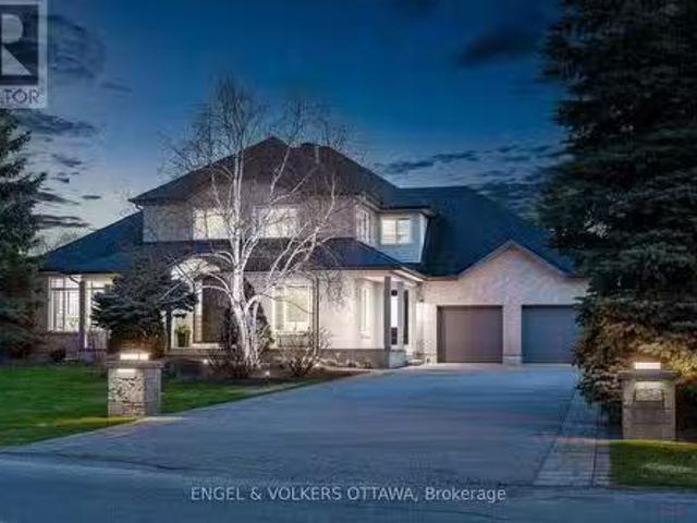 32 Barcham Crescent, Ottawa, ON, K2J 3Z7 house for sale Lis.