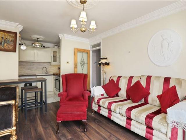 32 Bolton Court, Block C, Henrietta Place, Dublin 1 Sherry FitzGerald Phibsborough 4912 MyHome. Ie Residential