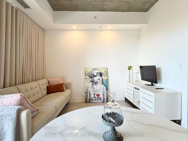 32 Camden Lofts