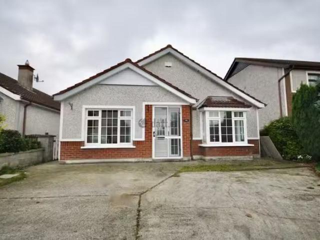 32 Castlewood Gardens, Carlow Town, Co. Carlow is for rent