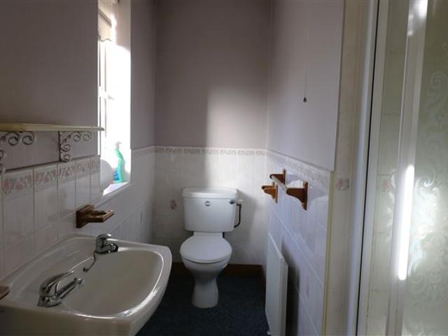 32 Castle Court, Carrick on Suir, Tipperary Shee & Hawe 4886 MyHome. Ie Residential