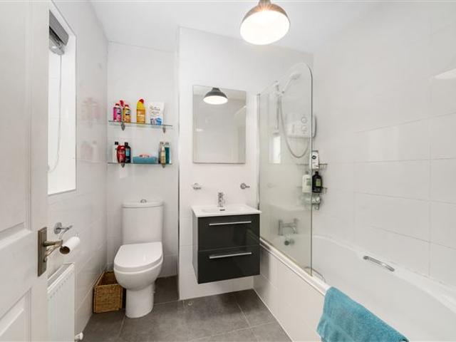 32 Corbally Avenue, Citywest, Co. Dublin Ray Cooke Auctioneers 4939 MyHome. Ie Residential