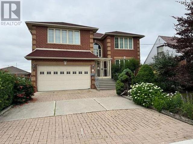 32 Creston Road, Toronto, ON, M6A 1J1 house for sale | Listing ID W13540 | Royal LePage
