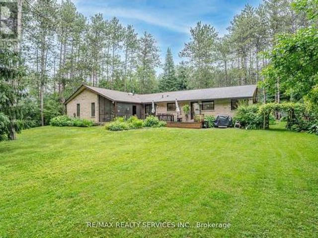 32 Damascus Drive, Caledon, ON, L7C 0A4 house for sale List.
