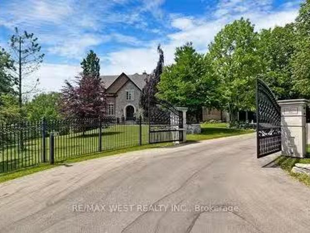 32 Daleview Court, Vaughan, ON, L0J 1C0 house for sale List.