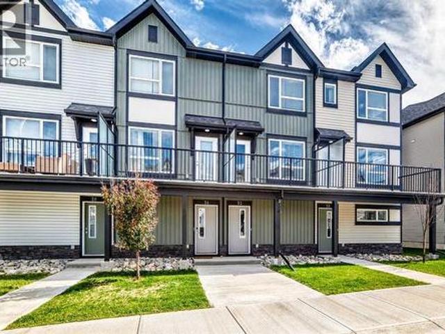 32 Evanscrest Park Nw, Calgary, AB, T3P 1R3 townhouse for sale | Listing ID A2319 | Royal LePage