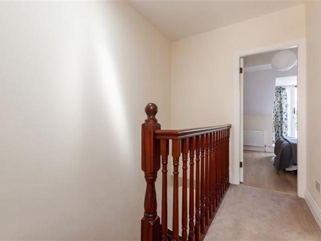 32 Hampton Square, Navan Road, Dublin 7 DNG Phibsboro 4941 MyHome. Ie Residential