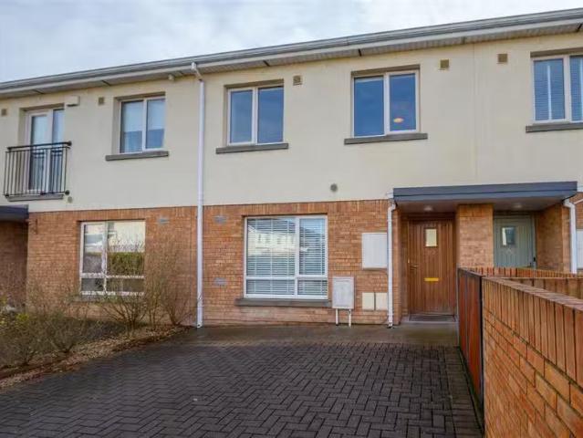 32 Heathfield Walk, Finglas, Dublin, D11 AK4N