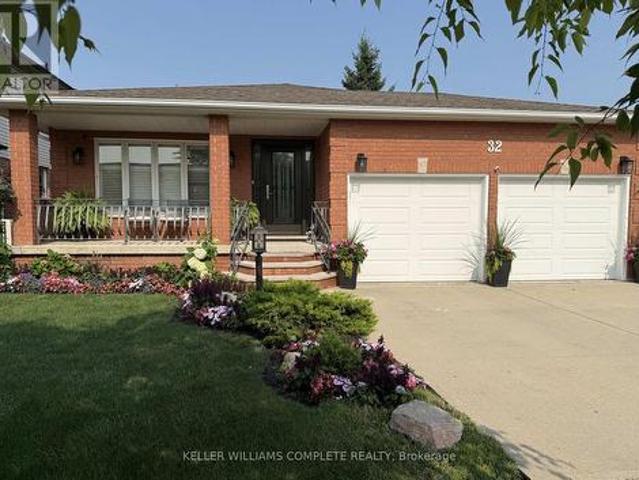 32 Highbury Drive, Hamilton, ON, L8J 2T4 house for sale | Listing ID X13613 | Royal LePage