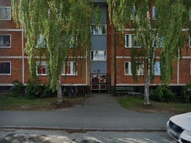 32 m2 lägenhet uthyres i Lessebo