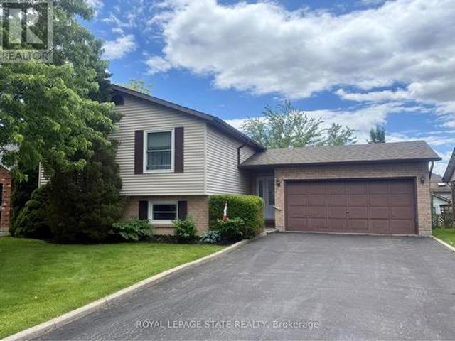 32 Mc Master Drive, Haldimand, ON, N3W 1H5 house for sale | Listing ID X13527 | Royal LePage