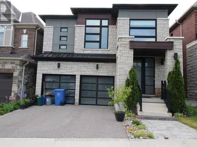 32 Mckean Drive, Whitchurch Stouffville, ON, L4A 0R7 house for lease | Listing ID N13472 | Royal LePage
