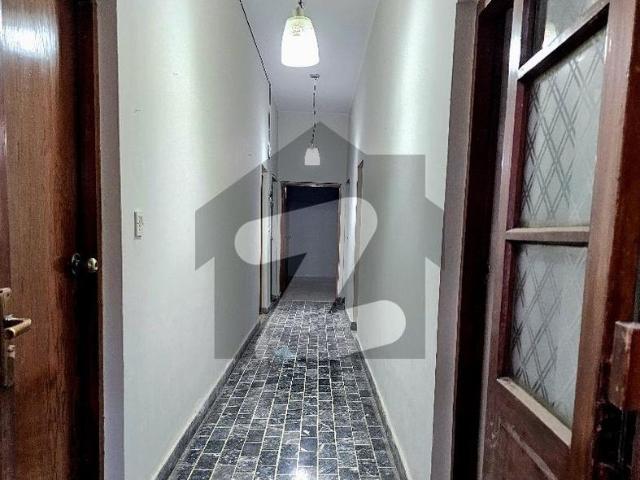 32 marlas Single Storey executive house at best location of University Town