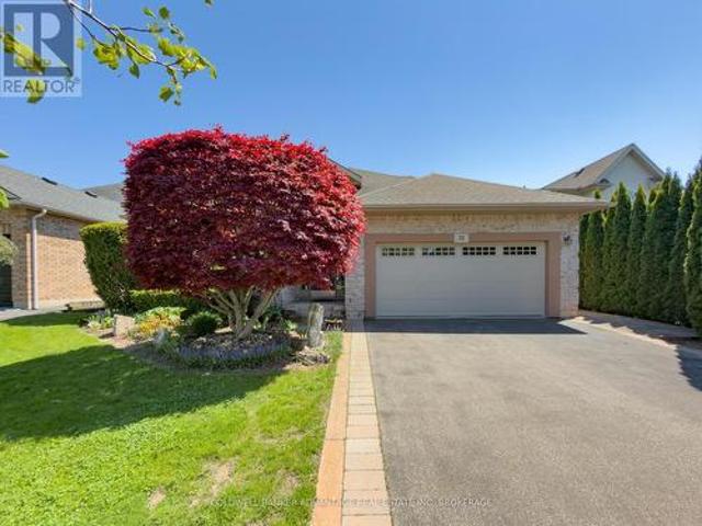 32 Michaela Crescent, Pelham Fonthill, ON, L0S 1E4 house for sale | Listing ID X13142 | Royal LePage