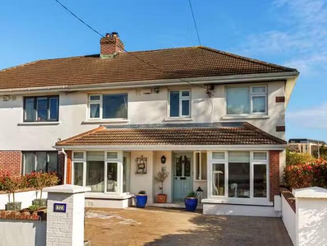 32 Oaktree Road, Stillorgan, Co. Dublin, Stillorgan, Co. Dubli.