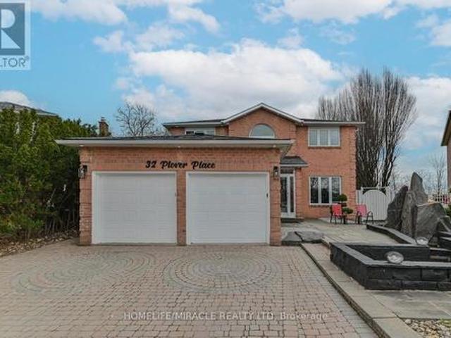 32 Plover Place, Brampton, ON, L6W 4C4 house for sale | Listing ID W13117 | Royal LePage