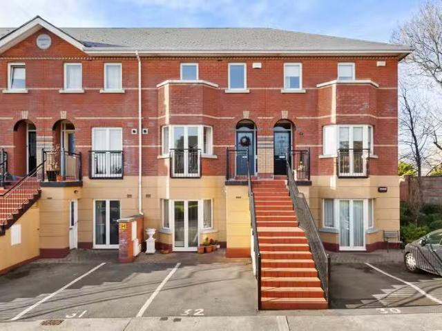 32 Redcourt Oaks, Seafield Road East, Clontarf, Dublin 3, D03.
