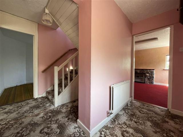 32 Rockfield, Clonmel, County Tipperary P F Quirke & Co Ltd 4931 MyHome. Ie Residential