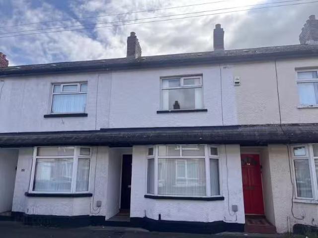 32 Rockview Street
