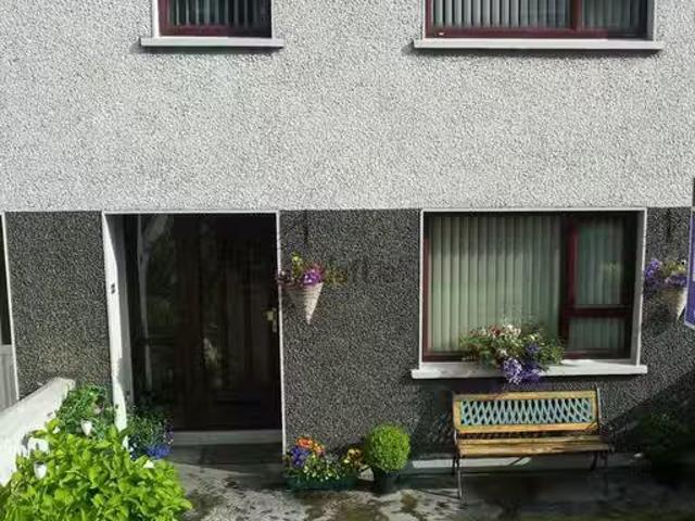 32 Slieve Sneacht Road, Letterkenny, Letterkenny, Co. Donegal.
