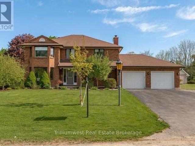32 Sunset Drive, Woolwich, ON, N0B 2V0 house for sale | Listing ID X13160 | Royal LePage