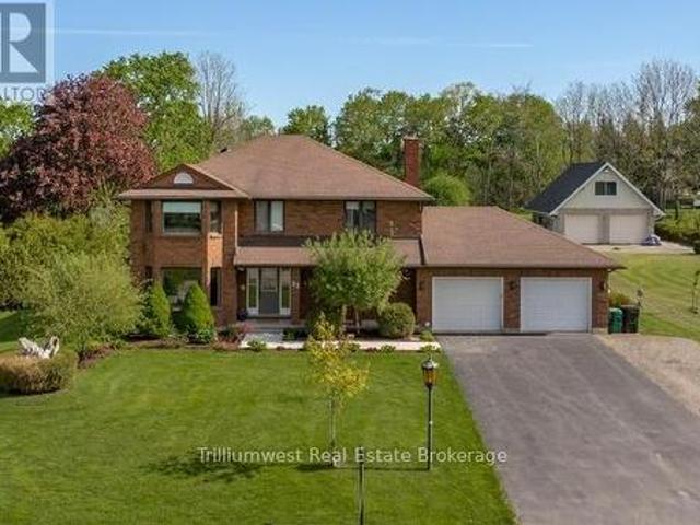 32 Sunset Drive, Woolwich, ON, N0B 2V0 house for sale | Listing ID X13531 | Royal LePage