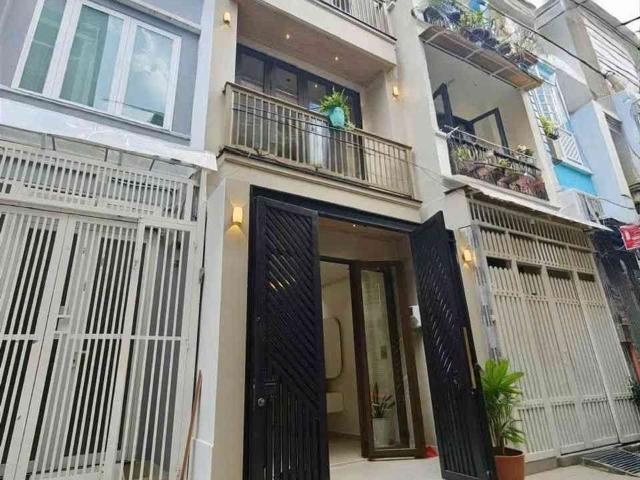 32m2, 3 tầng Nguyễn Đình Chiểu Quận 3 hẻm 5m thông tứ tung Giá chỉ 8.99 tỷ