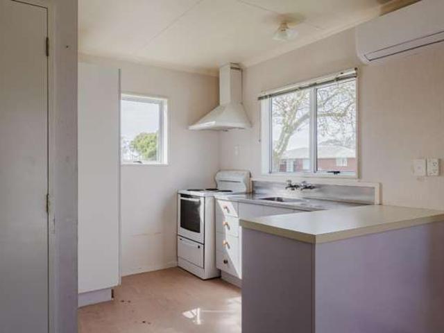 32a Robinson Crescent, Westbrook, Palmerston North City