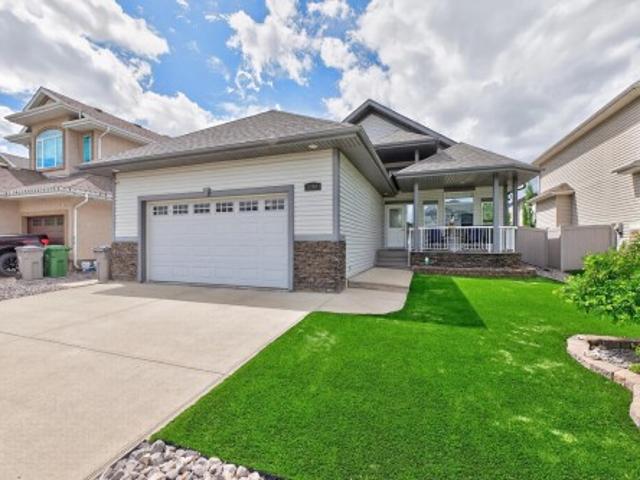 3304 64 Street, Beaumont, AB, T4X 0G4 house for sale | Listing ID E4493 | Royal LePage