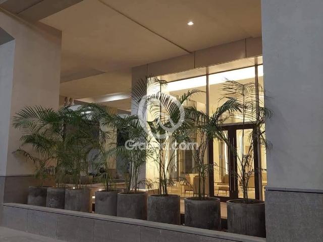 3300 Ft² Flat for Sale