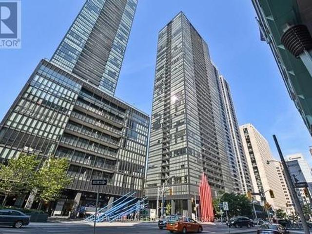 3301 Charles Street E, Toronto, ON, M4Y 1T5 condo for sale | Listing ID C13412 | Royal LePage