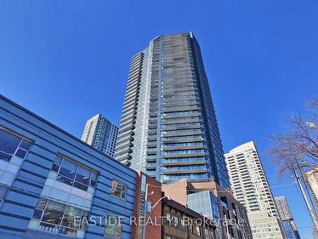 3301 Wellesley Street E, Toronto, ON, M4Y 0H5 condo for sale | Listing ID C12214 | Royal LePage