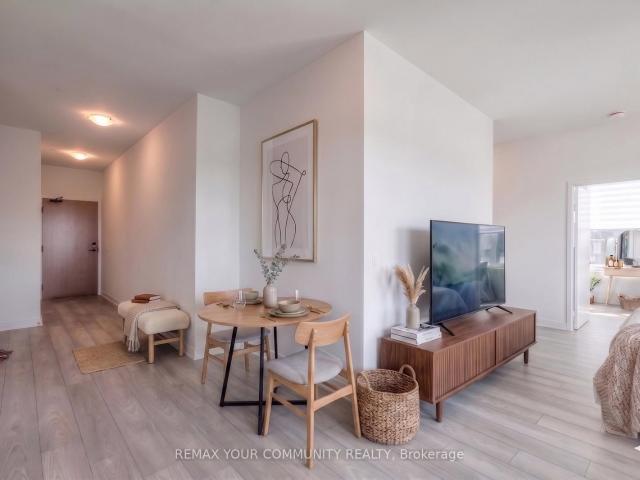 3301 2 Highway 7 Road, Maple | For Sale @ $649,999 | Condos. Ca