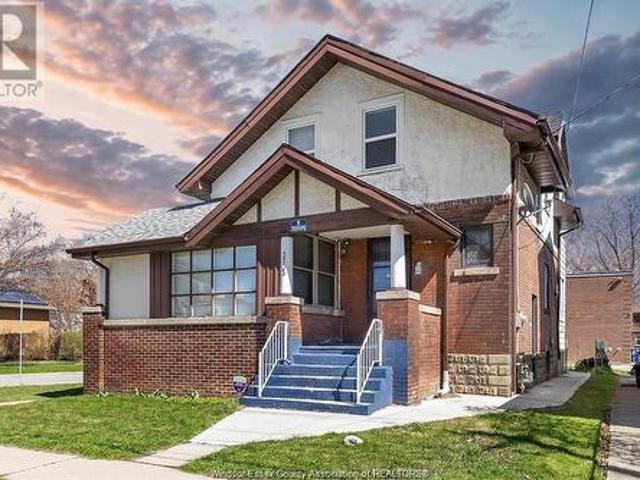 3303 Peter Street, Windsor, ON, N9C 1H2 house for sale | Listing ID 25008 | Royal LePage