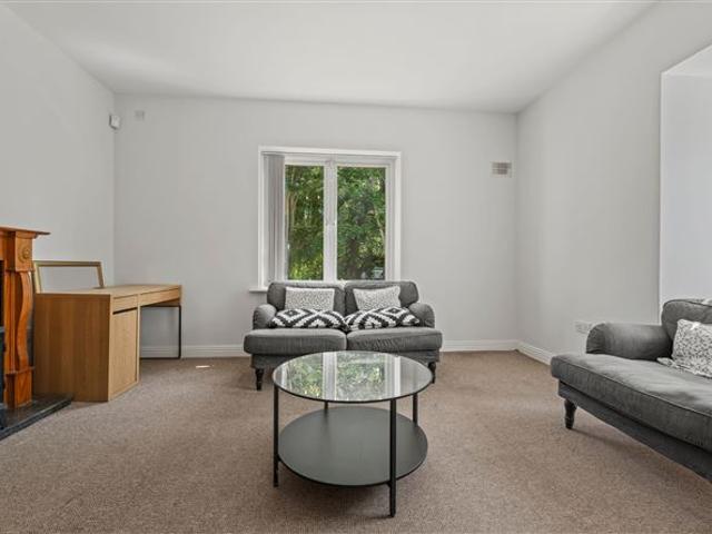 330,000 | Block C 40 Bowbridge place, Kilmainham, Dublin 8 Forbes Property 4927 MyHome. Ie Residential