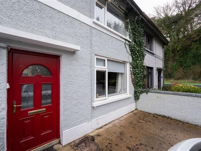330,000 | 15 Gillabbey Park, O'Donovan Rossa Road, City Centre Sth, Cork City Michael McKenna Auctioneer 4986 MyHome. Ie Residential