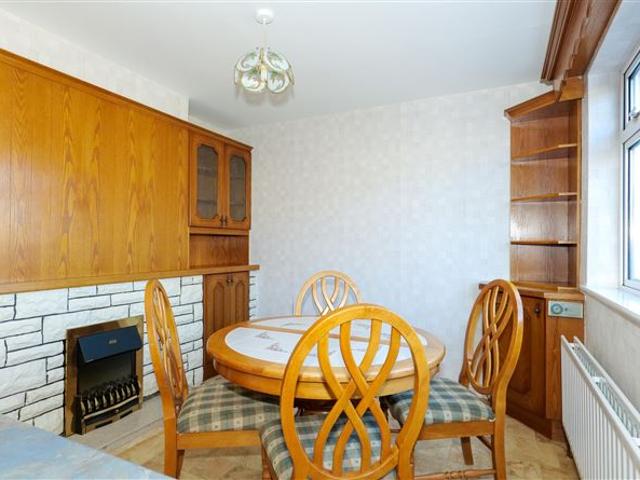 330,000 | 109 Clareview Park, Ballybane, Galway Mullery Auctioneers Ltd 4999 MyHome. Ie Residential