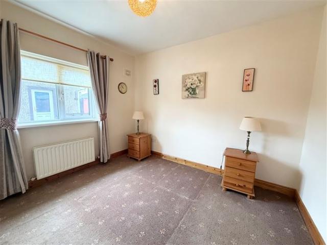 330,000 | 11 Preston Heights, Kilmeague, Co. Kildare Sherry FitzGerald Reilly 5001 MyHome. Ie Residential