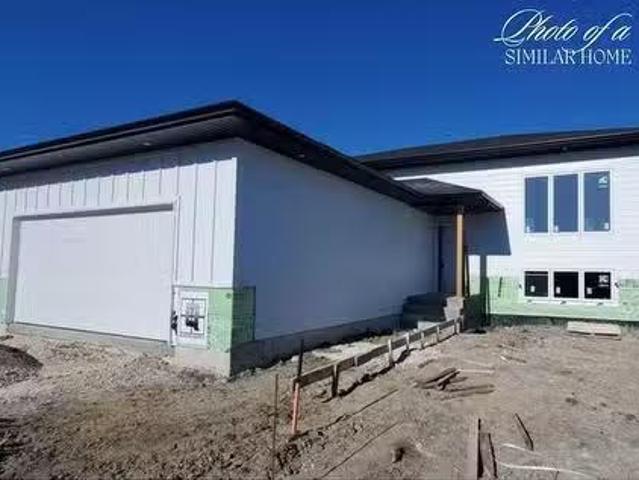 330 Centre Street, Niverville, MB, R0A 0A1 house for sale L.