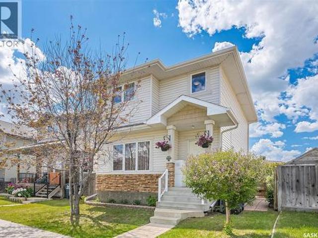 330 Galloway Road, Saskatoon, SK, S7T 0C5 house for sale | Listing ID SK040787 | Royal LePage