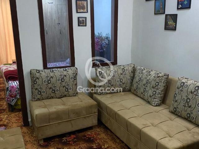 330 Ft² House for Rent