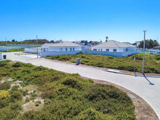 330 m² Land available in Yzerfontein
