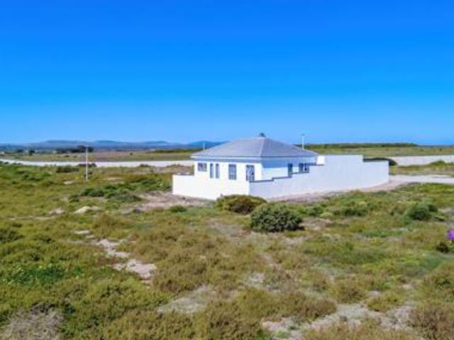 330 m² Land available in Yzerfontein